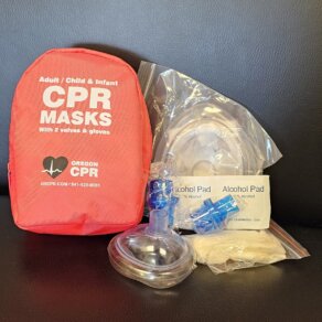CPR Adult/Child and infant Resuscitator Mask In a backpack, 2 valve and 2 wipes
